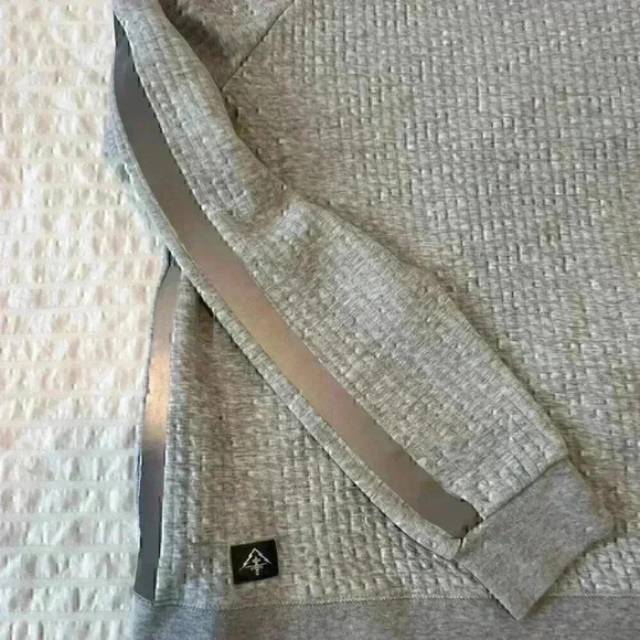 LRG Mens Reflective Gray Pullover Size Small - Picture 3 of 8